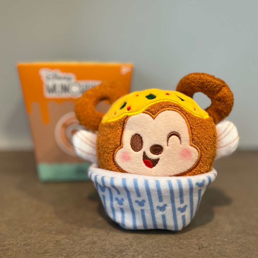 Disney Munchlings Mickey Onion Ring